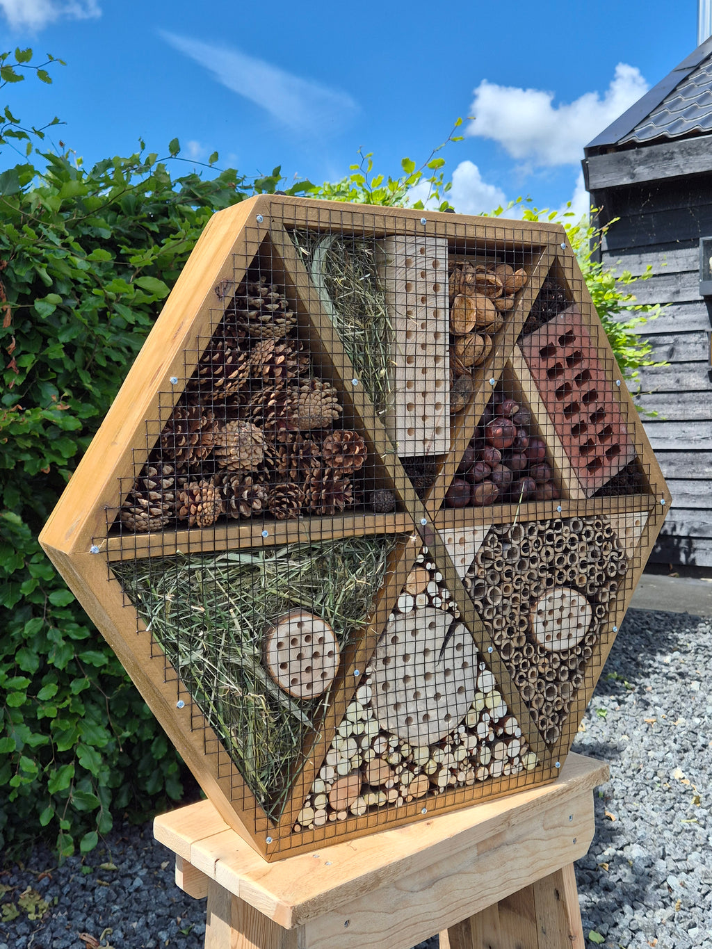 Insectenhotel Hexa Hoeve NIEUW!