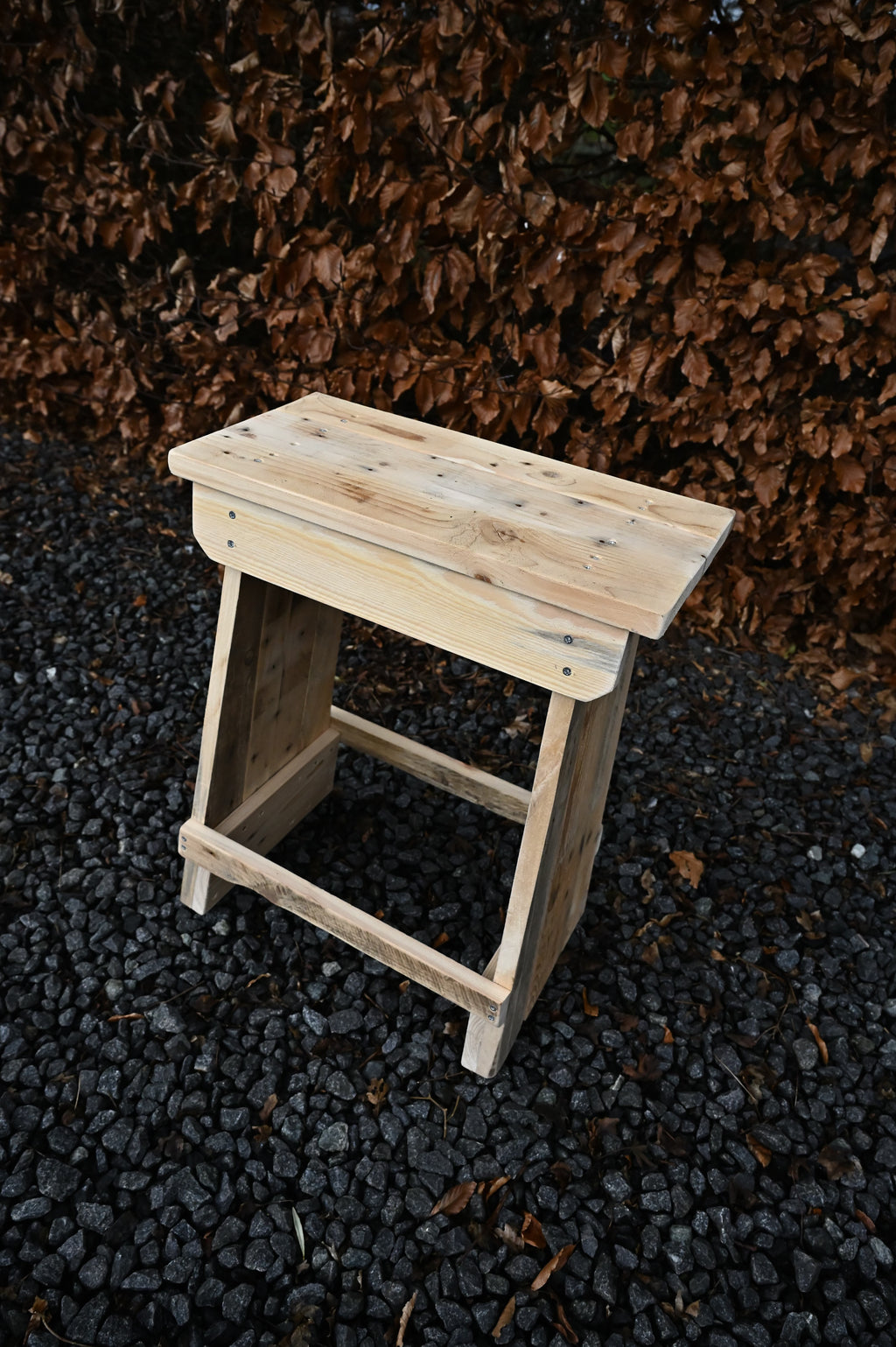 Handgemaakte Houten Kruk / Bijzettafel