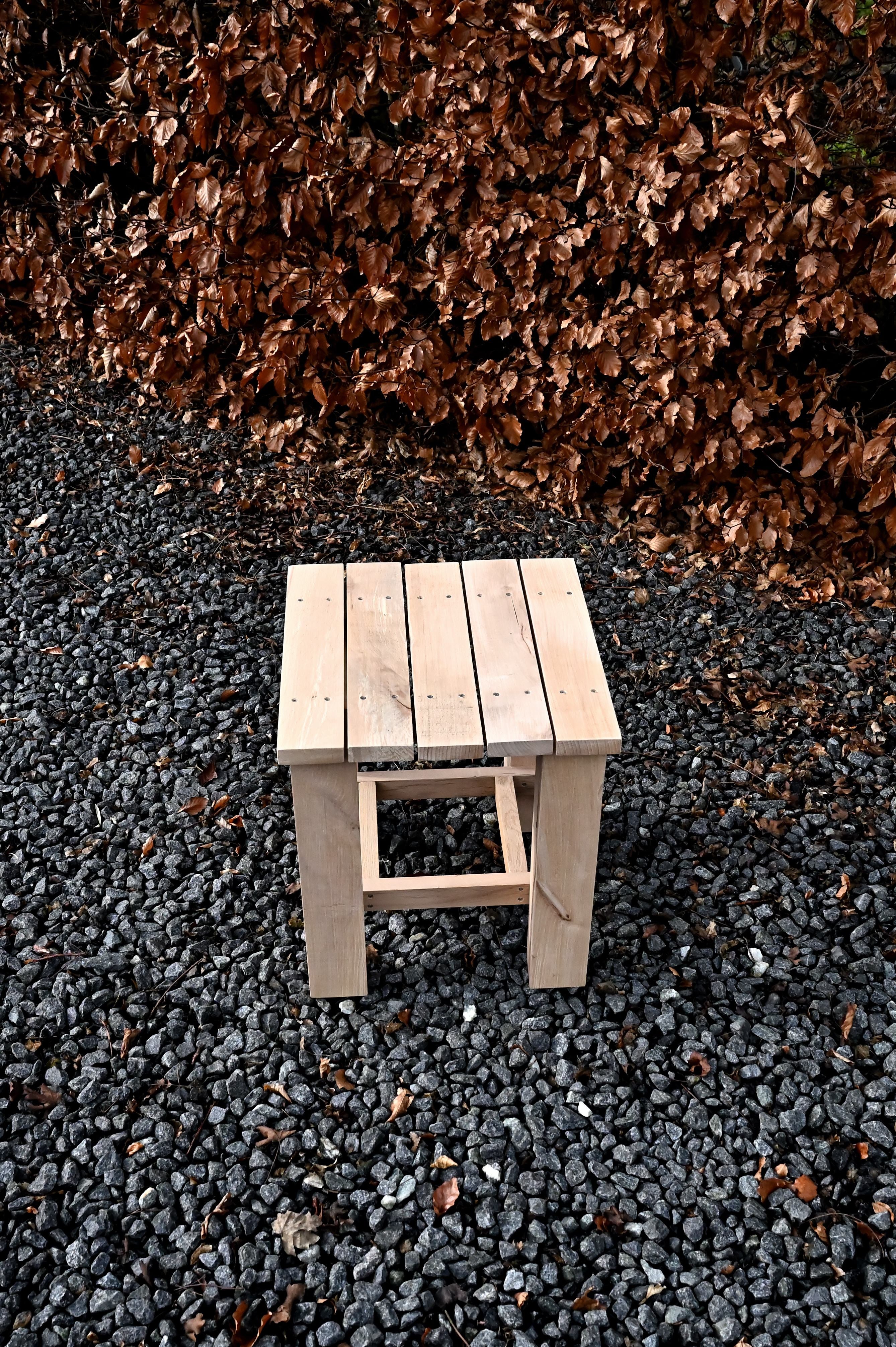 Hardhouten (bijzet)tafel